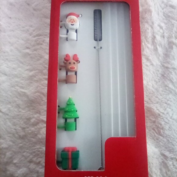 🎀Set of 9 Plastic Reusable CHRISTMAS Straws & Toppers🎀 - Picture 6 of 7